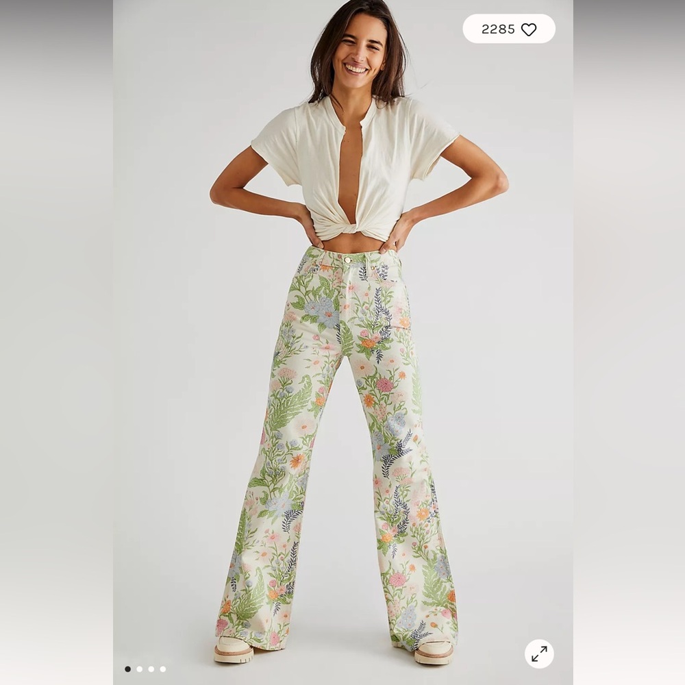 Wrangler wanderer 626 high rise floral print bell bottom jeans 26x30 - Picture 2 of 8